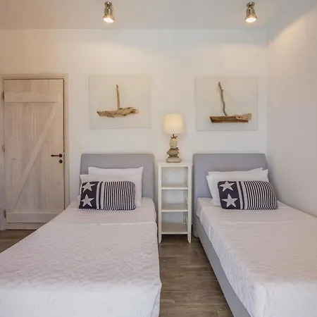 Celeste Villa Evretí